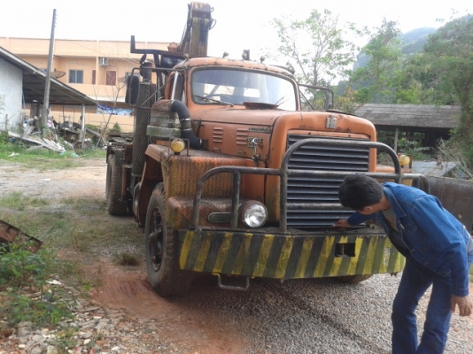 ***ขายแล้ว เสี่ยโจ จ อุดรธานี  พร้อมส่งถึงบ้าน    ******สิบล้อสองเพลา  หัวลาก  อีห้ออินเตอร์  250  แรงม้า  พร้อมใช้งาน  ราคา  290000 เท่านั้น