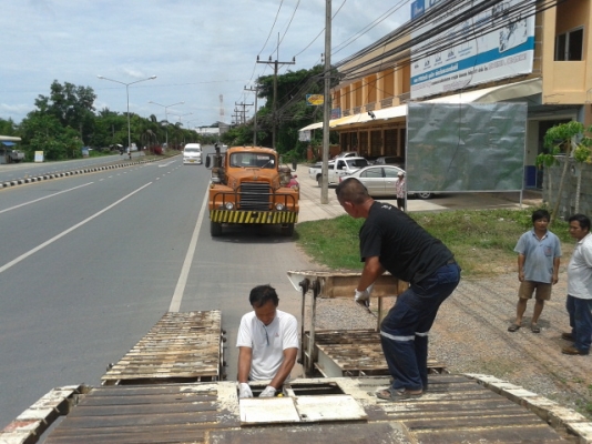 ***ขายแล้ว เสี่ยโจ จ อุดรธานี  พร้อมส่งถึงบ้าน    ******สิบล้อสองเพลา  หัวลาก  อีห้ออินเตอร์  250  แรงม้า  พร้อมใช้งาน  ราคา  290000 เท่านั้น