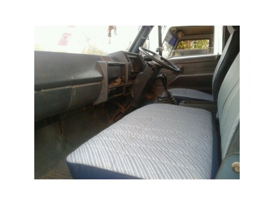 ขายISUZU NPR115แรง เฟืองท้ายF เครื่องดี แคชซีสวย เอกสารพร้อมโอน