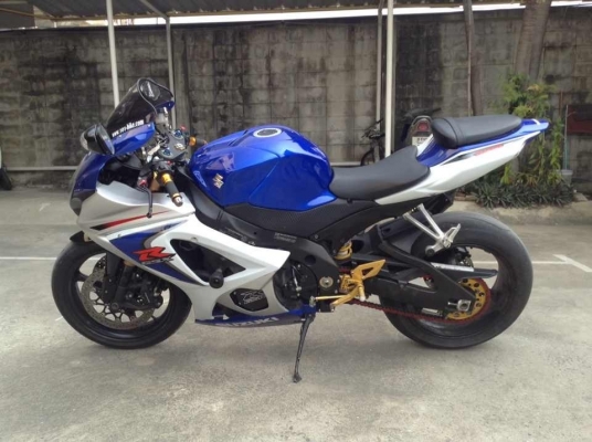 ธารนนทบุรี//ขาย suzuki gsx r1000 ปี2008 สวยๆเครื่องดีมากครับ อินวอยท์+สพมแท้