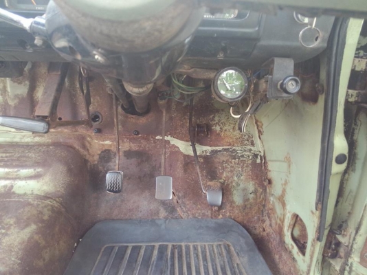 ขาย  datsun 521  ทะเบียนเต็ม