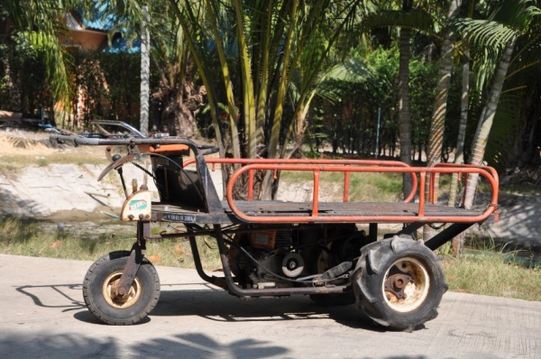 ขายรถ3ล้อ บรรทุกสินค้าอเนคประสงค์ มีเกียร์ สภาพเดิมๆจากญี่ปุ่นยังไม่เคยใช้ในไทย 12,500เท่านั้น!