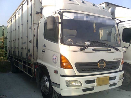 ต้องการขาย รถ 6 ล้อ Hino เมก้า / ตู้สวิง 10 บาน ยาว 7.20 เมตร ต้องการขาย รถ 6 ล้อ Hino เมก้า / ตู้สวิง 10 บาน ยาว 7.20 เมตร