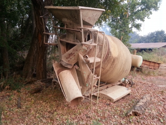 ขาย ถังผสมปูน