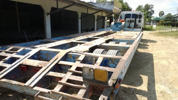 10ล้อหัวลาก..พร้อมหางโรเบท ISUZU FXZ23(หัวลากแท้ๆ)240แรง เกียร์ฟุลเลอร์2เพลา+หาง2คานล้อโผล่..พร้อมใช้... 10ล้อหัวลาก..พร้อมหางโรเบท ISUZU FXZ23(หัวลากแท้ๆ)240แรง เกียร์ฟุลเลอร์2เพลา+หาง2คานล้อโผล่..พร้อมใช้...