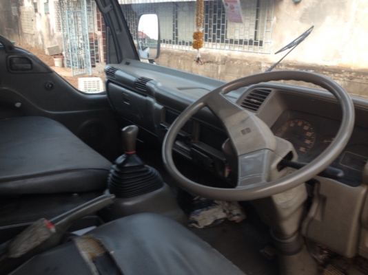 NPR 120 แรงเครื่องฝาดำ มีคอก  มีลู่ลม สวยมาก กะบะยาว 4.20 เมตร