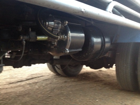 NPR 120 แรงเครื่องฝาดำ มีคอก  มีลู่ลม สวยมาก กะบะยาว 4.20 เมตร