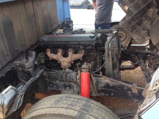 NPR 120 แรงเครื่องฝาดำ มีคอก  มีลู่ลม สวยมาก กะบะยาว 4.20 เมตร