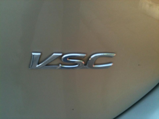 ขาย TOYOTA WISH VSC ปี2550 AUTO สภาพดี เครื่องเดิมๆ ติดแก๊สระบบหัวฉีดใหม่ๆ มีเอกสาร ขายเพียง 160,000.- ภาษีเพิ่งต่อไปครับ อีกนานครับ (มารับด้วยตัวเองน่ะครับ) สนใจติดต่อ GUN BANGKOK 093-9319456 ;) ;)