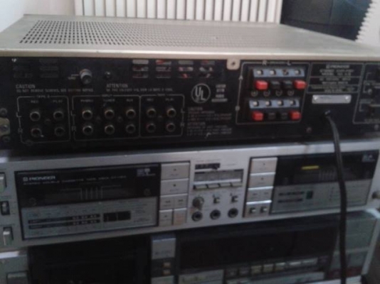 ขายแอมป์บ้านอินทริเกตุแอมป์pioneer4chกับเครื่องเล่นเทปลีนมีวืทยุ