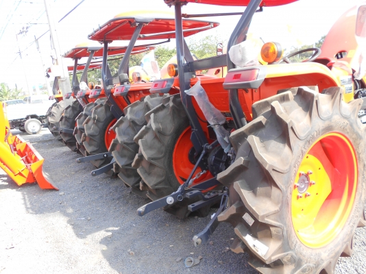 ขายรถไถ KUBOTA L4708 MAX