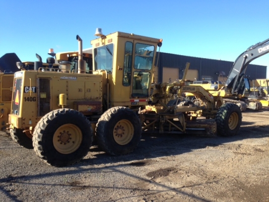 CATERPILLAR  140 G  SN  72V16073