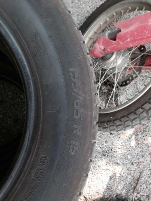 ขายด่วน ยาง ขอบ 15