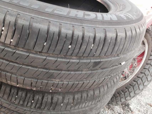 ขายด่วน ยาง ขอบ 15