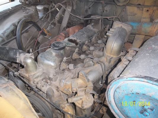 ขาย ISUZU 6ล้อหัวยาว EH700 168แรง LOกลาง เฟืองท้าย220 ยางเต็ม ทะเบียนดีภาษีครบ