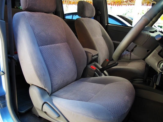 ISUZU D-MAX 3.0 D di I-TEQ CAB 4 HI-LANDER AT 2006 สภาพสวยจริง ISUZU D-MAX 3.0 D di I-TEQ CAB 4 HI-LANDER AT 2006 สภาพสวยจริง