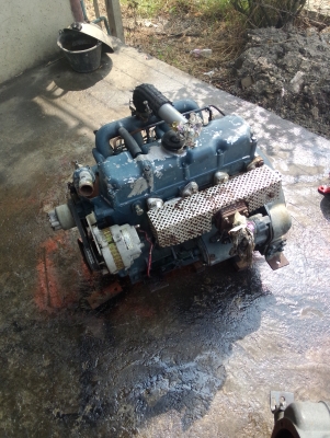 ขายเครื่อง4สูบ เก่าญี่ปุ่นยี่ห้อ มิตซูบิชิ รุ่น ke150 สภาพสวยมากๆ