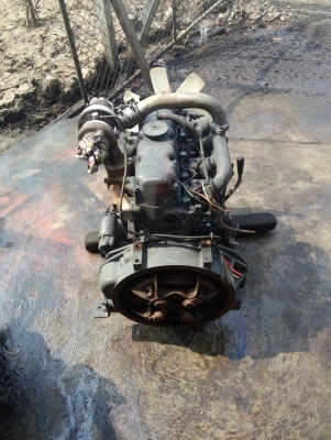 ขายเครื่อง4สูบ เก่าญี่ปุ่นยี่ห้อ มิตซูบิชิ รุ่น ke150 เทอร์โบสภาพสวยมากๆ