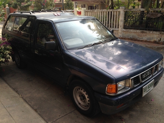 ตัดเงินสด เอาไปขายต่อได้เลย 1994 ISUZU 2.5 SPARK EX ตัดเงินสด เอาไปขายต่อได้เลย 1994 ISUZU 2.5 SPARK EX