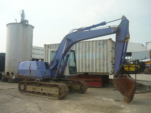 รถขุด Komatsu PC100-5 รถเก่านอก เพิ่งเหยียบถึงไทย สภาพเดิมๆ ยังไม่ผ่านการใช้งานในไทย 100\%