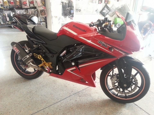 New!!!--Ninja250 ปี 2012 ทะเบียน ของแต่งตรึม วิ่งน้อย สภาพรถใหม่ม๊าก แต่งแบบเทพๆ