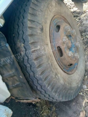 รถบรรทุก 6 ล้อ ISUZU รุ่น NPR