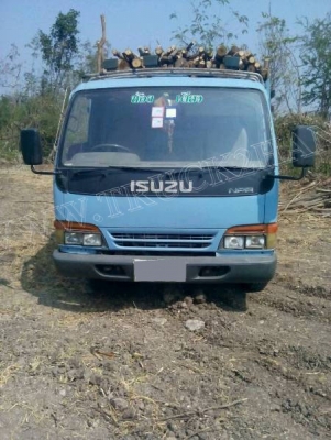 รถบรรทุก 6 ล้อ ISUZU รุ่น NPR