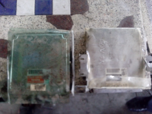 กล่อง ECU 4a fe มีสองใบสองรุ่นครับ