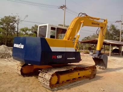 ขายโคมัสซุPC 100-5 ราคา 600,000 บาท เจ้าของขายเอง ขายโคมัสซุPC 100-5 ราคา 600,000 บาท เจ้าของขายเอง