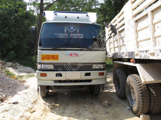 รถบรรทุก 10 ล้อ หัวลาก ยี่ห้อ HINO รุ่น FM2KKLA