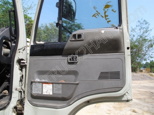 รถบรรทุก 10 ล้อ หัวลาก ยี่ห้อ HINO รุ่น FM2KKLA