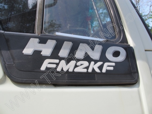 รถบรรทุก 10 ล้อ หัวลาก ยี่ห้อ HINO รุ่น FM2KKLA