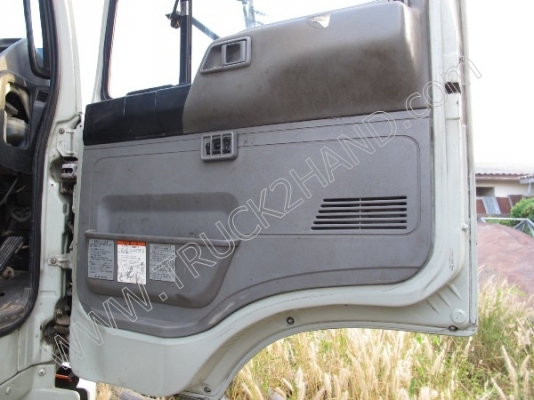 รถบรรทุก 10 ล้อ หัวลาก ยี่ห้อ HINO รุ่น FM2KKLA