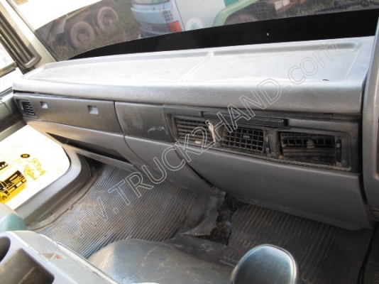 รถบรรทุก 10 ล้อ หัวลาก ยี่ห้อ HINO รุ่น FM2KKLA