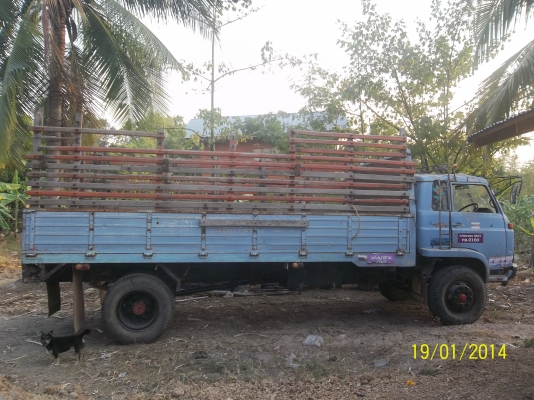 ขาย ISUZU ช่วงยาว หัวJC เครื่อง6BD1 160 แรง ปี 42  ยาว5.60 m.ยาง900 ทะเบียนดีภาษีครบ