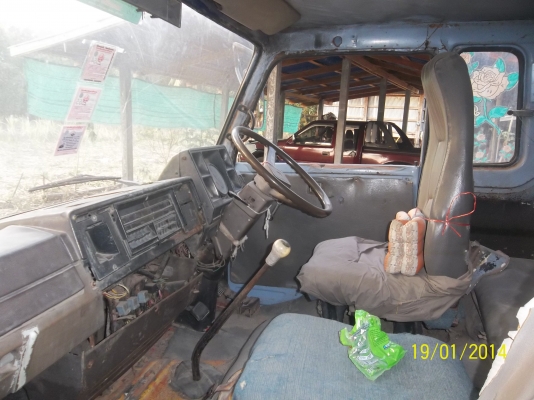 ขาย ISUZU ช่วงยาว หัวJC เครื่อง6BD1 160 แรง ปี 42  ยาว5.60 m.ยาง900 ทะเบียนดีภาษีครบ