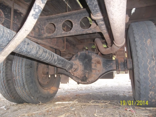 ขาย ISUZU ช่วงยาว หัวJC เครื่อง6BD1 160 แรง ปี 42  ยาว5.60 m.ยาง900 ทะเบียนดีภาษีครบ