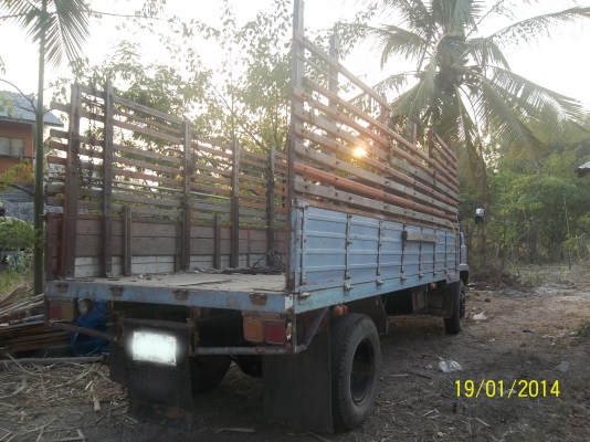 ขาย ISUZU ช่วงยาว หัวJC เครื่อง6BD1 160 แรง ปี 42  ยาว5.60 m.ยาง900 ทะเบียนดีภาษีครบ