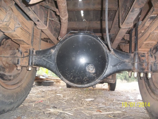 ขาย ISUZU ช่วงยาว หัวJC เครื่อง6BD1 160 แรง ปี 42  ยาว5.60 m.ยาง900 ทะเบียนดีภาษีครบ