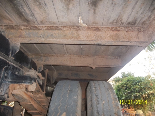 ขาย ISUZU ช่วงยาว หัวJC เครื่อง6BD1 160 แรง ปี 42  ยาว5.60 m.ยาง900 ทะเบียนดีภาษีครบ