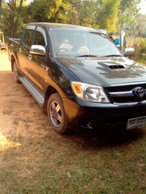 TOYOTA VIGO 2.5E 4DOOR รถวิ่งน้อยครับ แสนหกหมื่นโล สีเดิมบางนางบวช