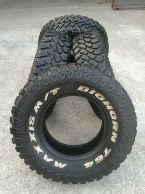 ขายยางMud MAXXIS BIGHORN 764 ขนาด265/75R16 สวยๆ