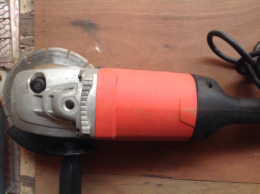 ขายหินเจียใหญ่  maktec