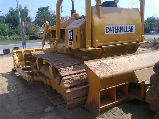 รถแทรคเตอร์ CAT D5B รถสวย เครื่องแรง พร้อมใช้งาน ทำงานดีหายห่วง ราคาต่อรอง