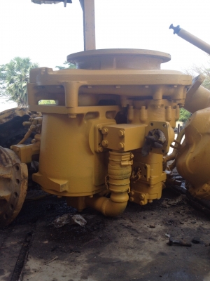 ขายครับ ปั๊ม KOMATSU PC200-2 สภาพสวย