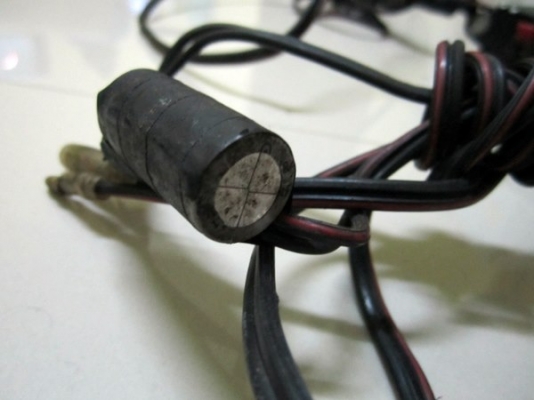 ขาย กล่องแยกเสียง Boston แบบ 2 ทาง usa แท้