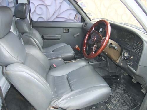 Toyota mighty-x 2.5 ตอนเดียว ปี 93 สีขาว Toyota mighty-x 2.5 ตอนเดียว ปี 93 สีขาว