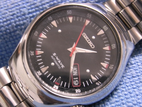 23ม.ค.((น้าเล็ก)) นำเสนอนาฬิกาข้อมือ 23ม.ค.((น้าเล็ก)) นำเสนอนาฬิกาข้อมือ