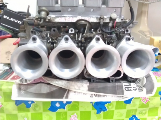 ปากแตร 20v ฝาดำ+adaptor ลิ้น20v ฝาดำต่อกับ4age16v