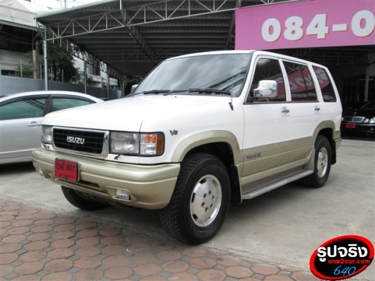 ISUZU  TROOPER 3.2